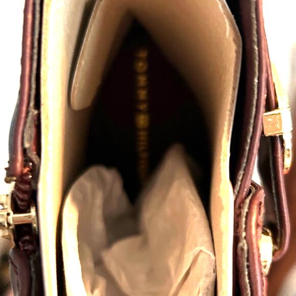 Tommy Hilfiger Women’s 7 Resin 2 Brown Leather Low Heel Ankle Boots Zip NEW - Picture 9 of 10